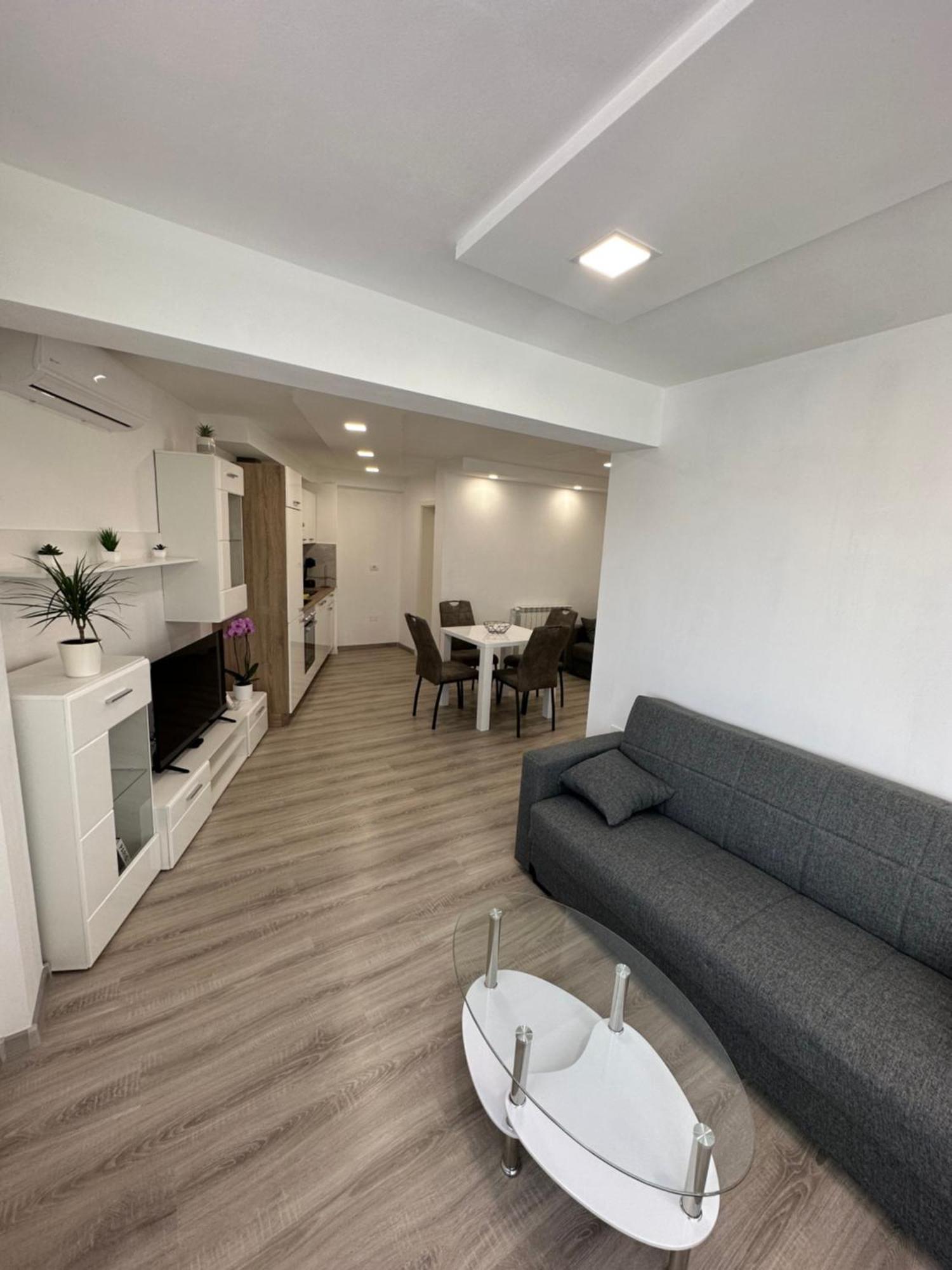 Apartma La Vita Koper Buitenkant foto