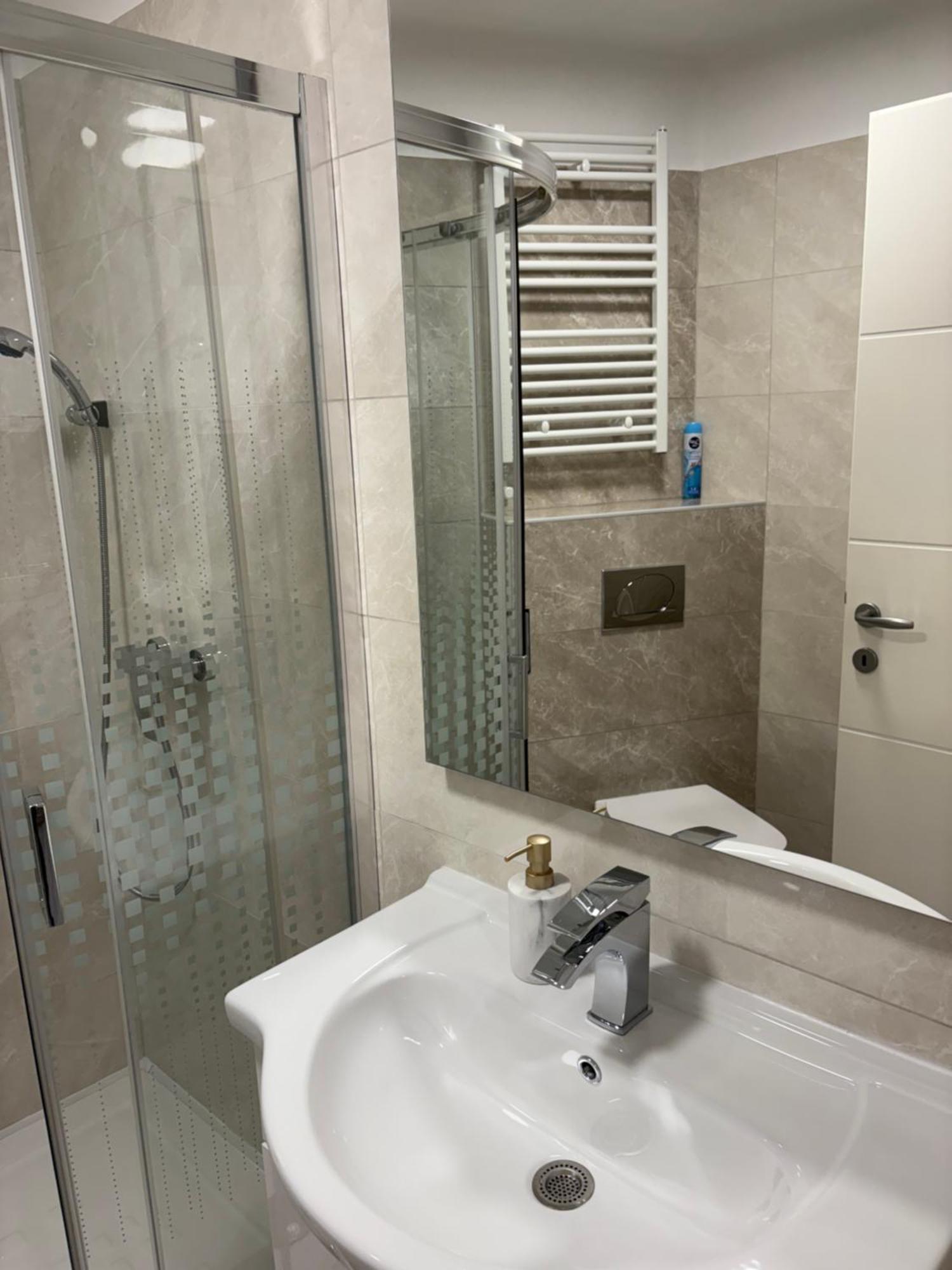 Apartma La Vita Koper Buitenkant foto